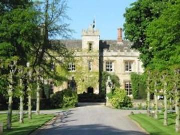Weston Manor Hotel ภายนอก รูปภาพ